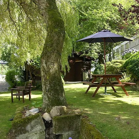 Hotel Water's Edge
